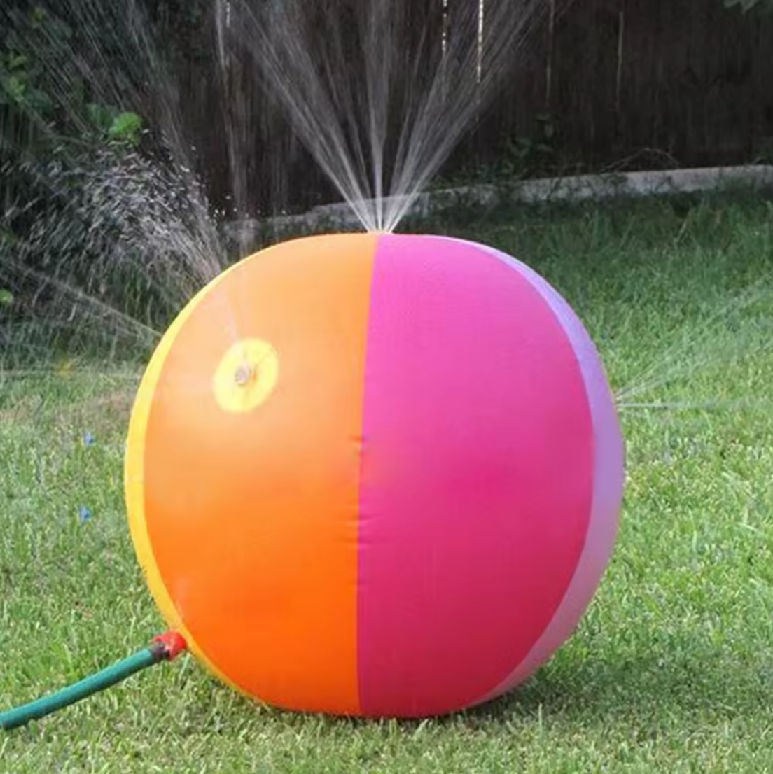 Minge gonflabila, cu stropire, pentru gradina, piscina, petreceri in curte